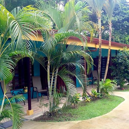 Cabinas D'Val Hotel Uvita Exterior photo